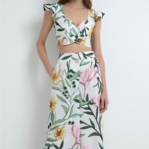 PATBO Jasmin Floral Crop Top White Flutter Sleeves V Neck Tropical Size 2